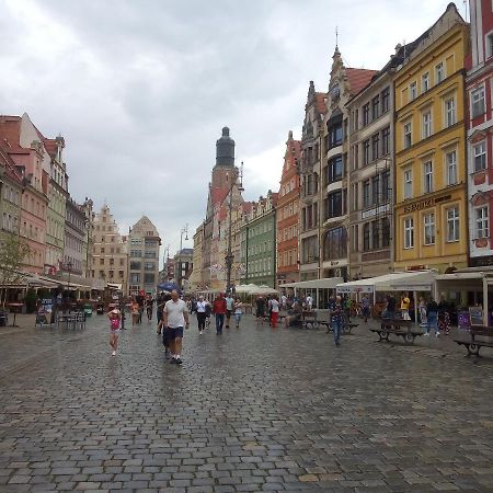 Rynek - Apartament Rodzinny Na Wroclawskim Rynku! Im Dluzej Tym Taniej! Breslávia Exterior foto